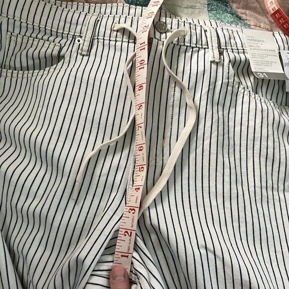 NWT Gap Horseshoe High Rise Jeans Womens 12 Indigo Stripe Barrell Leg - Picture 12 of 14